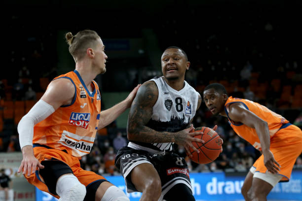 面对经验丰 面对经验丰