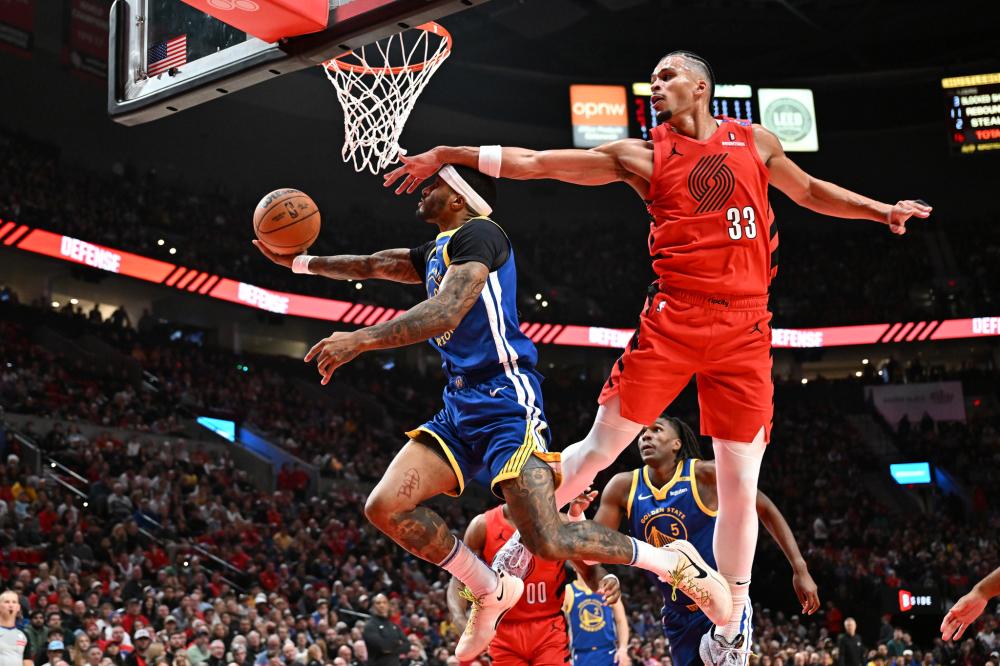 球全取三分 球全取三分