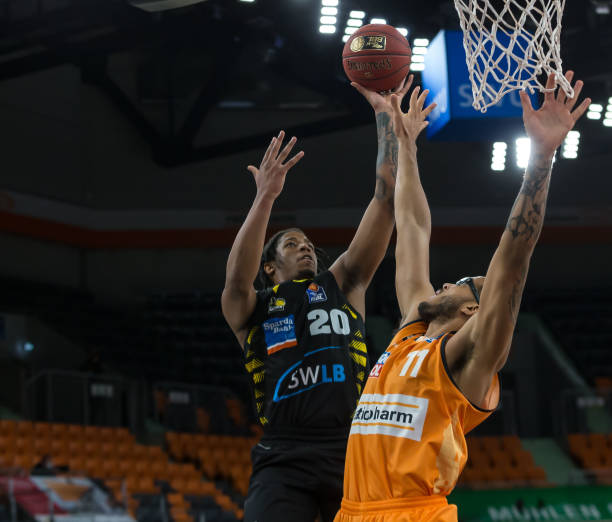 轻球员追求 轻球员追求