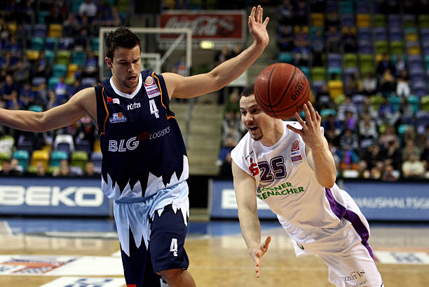 通过严谨的 通过严谨的