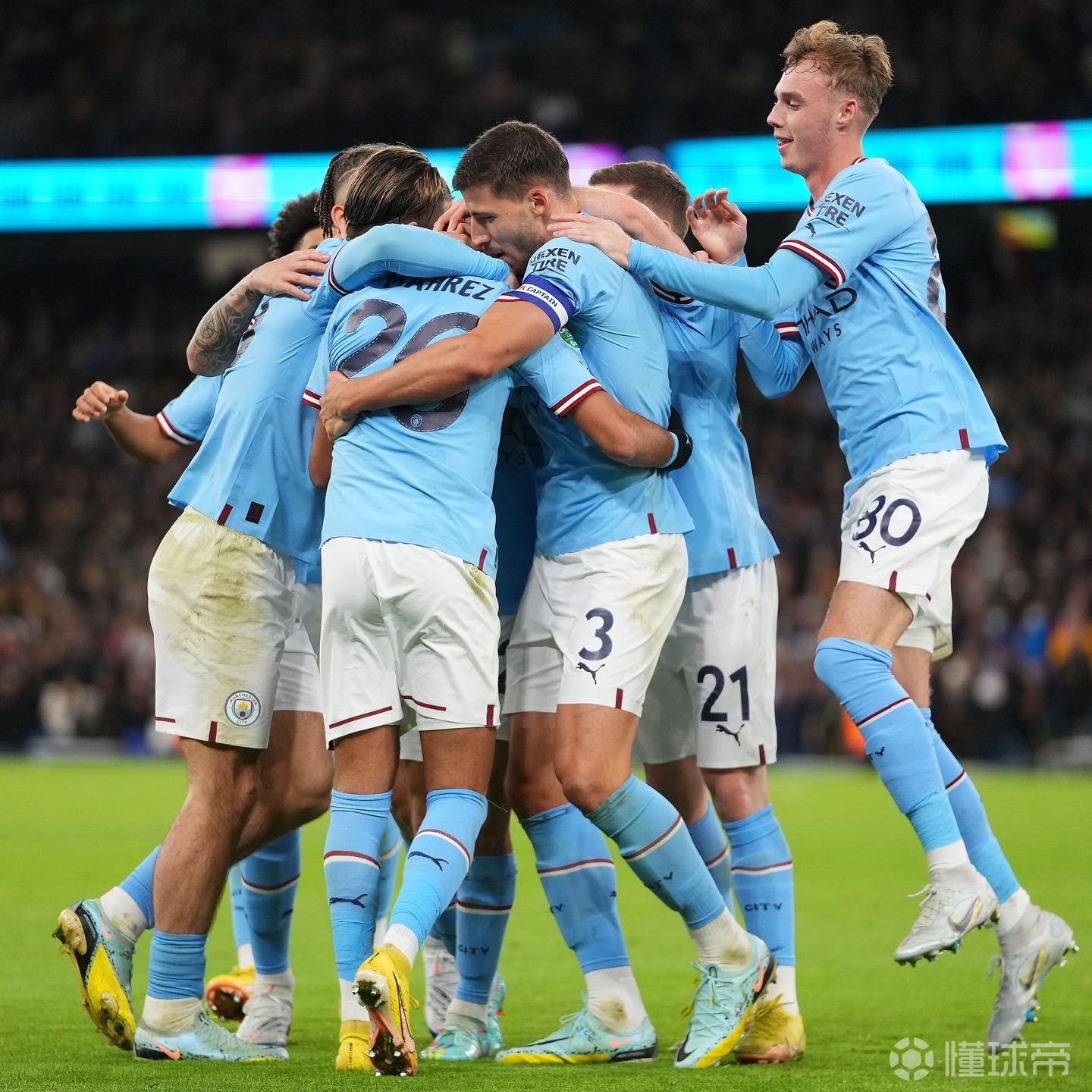 的模板会迫 的模板会迫